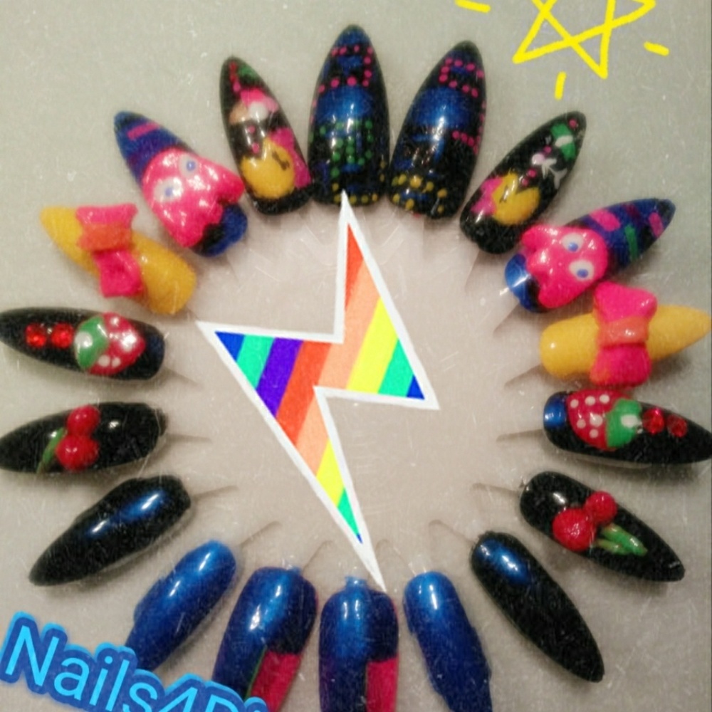 False nails - Picture 2 of 3